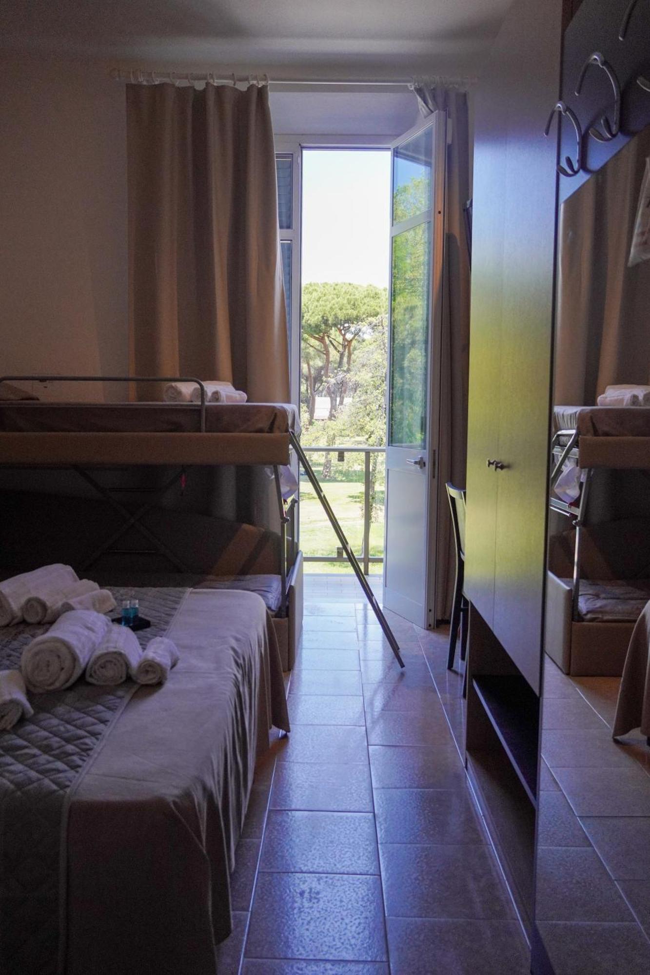 Hotel Cilene ヴィアレッジョ エクステリア 写真