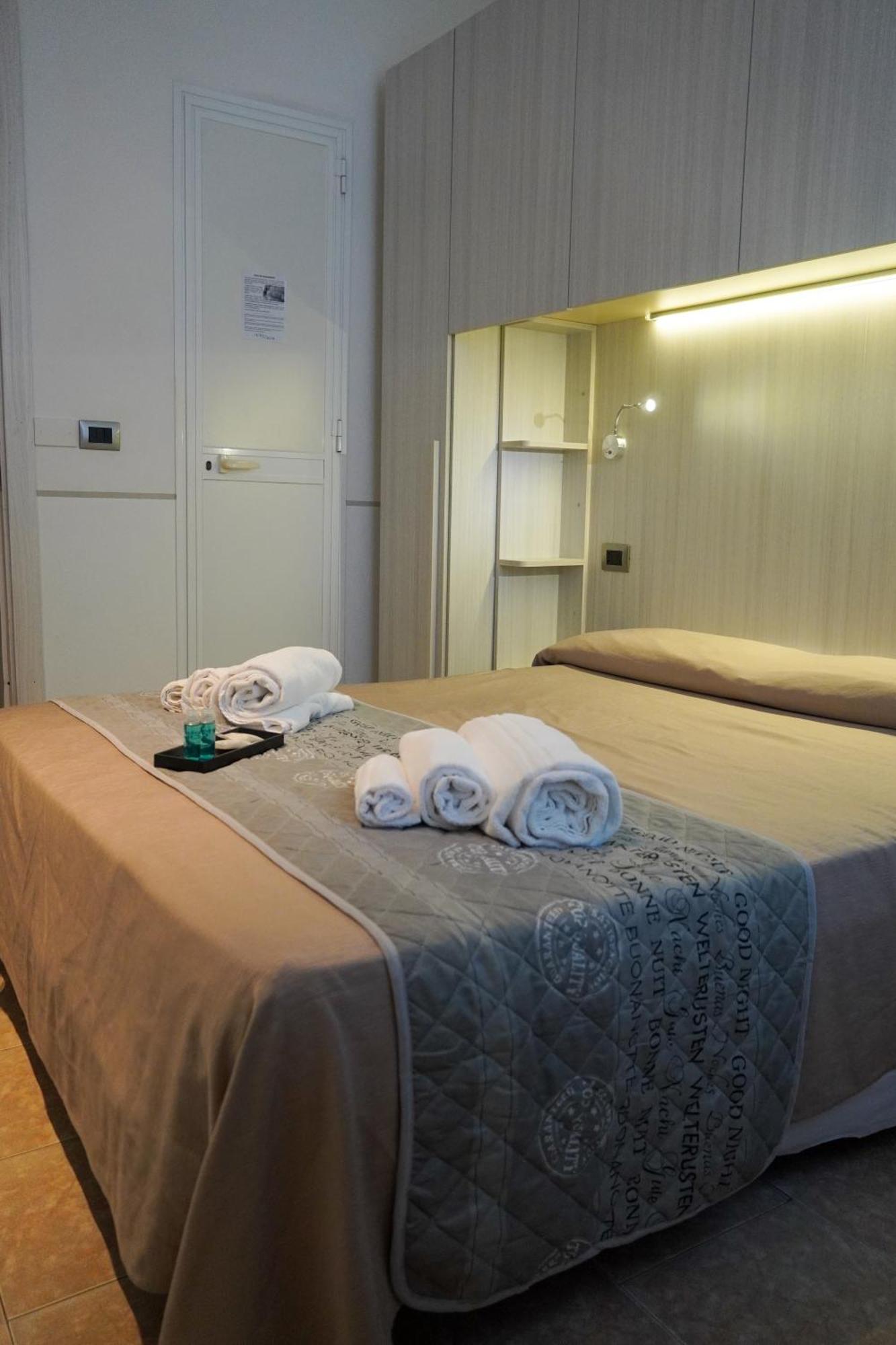 Hotel Cilene ヴィアレッジョ エクステリア 写真